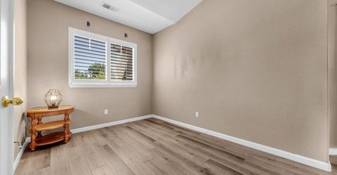 7452 Adelaide Court, Sparks, NV 89436 Photo