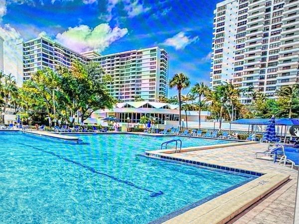 Unit 622, Hallandale Beach, FL 33009