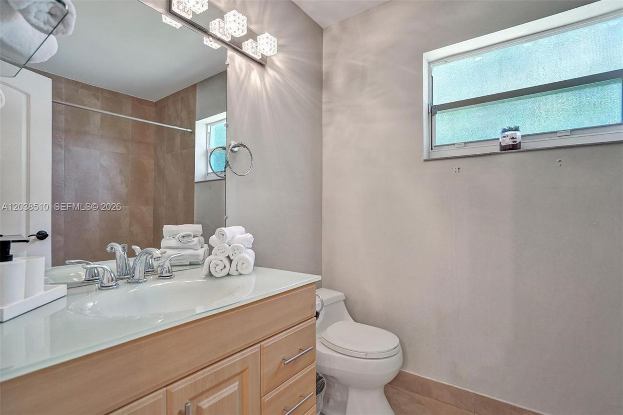 4519 Monroe St , Hollywood, FL 33021 Photo