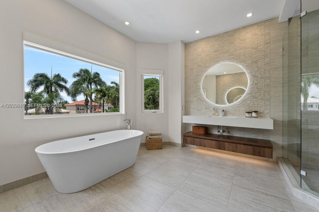 11163 NW 71st Ter , Doral, FL 33178 Photo