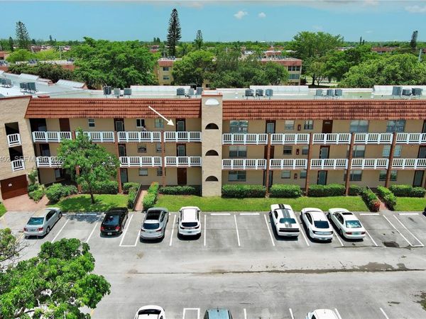 9281 Sunrise Lakes Blvd , Unit 308, Sunrise, FL 33322