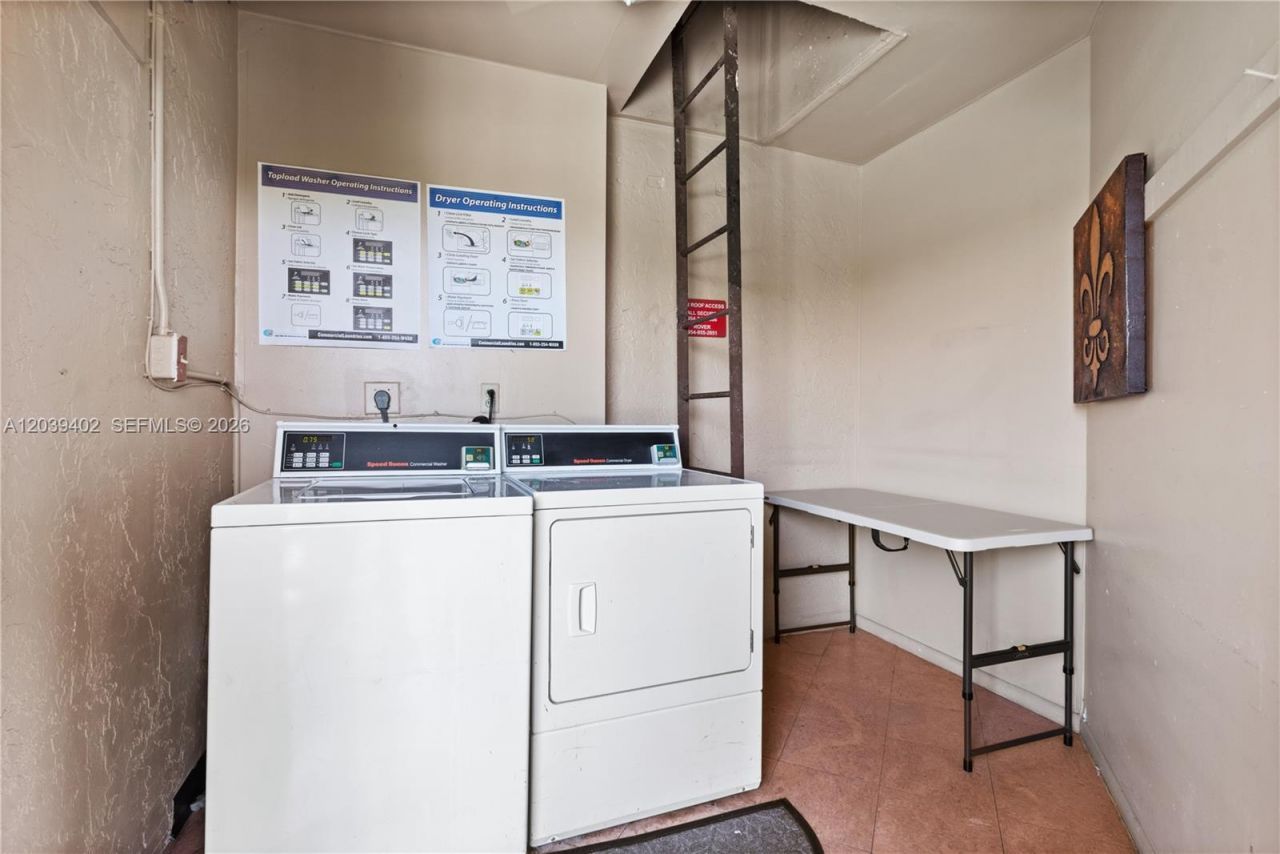 9281 Sunrise Lakes Blvd , Unit 308, Sunrise, FL 33322 Photo