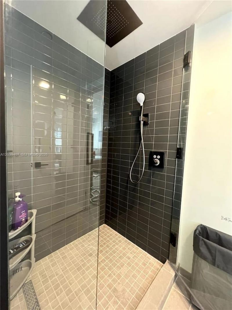 227 NE 2nd Street , Unit 2308, Miami, FL 33132 Photo