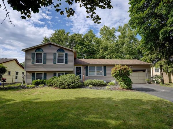 465 Fox Meadow Road , Rochester, NY 14626