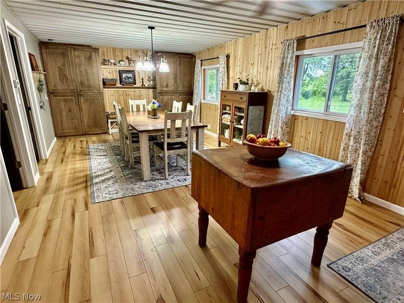 6852 Graham Road, Pierpont, OH 44082 Photo 8