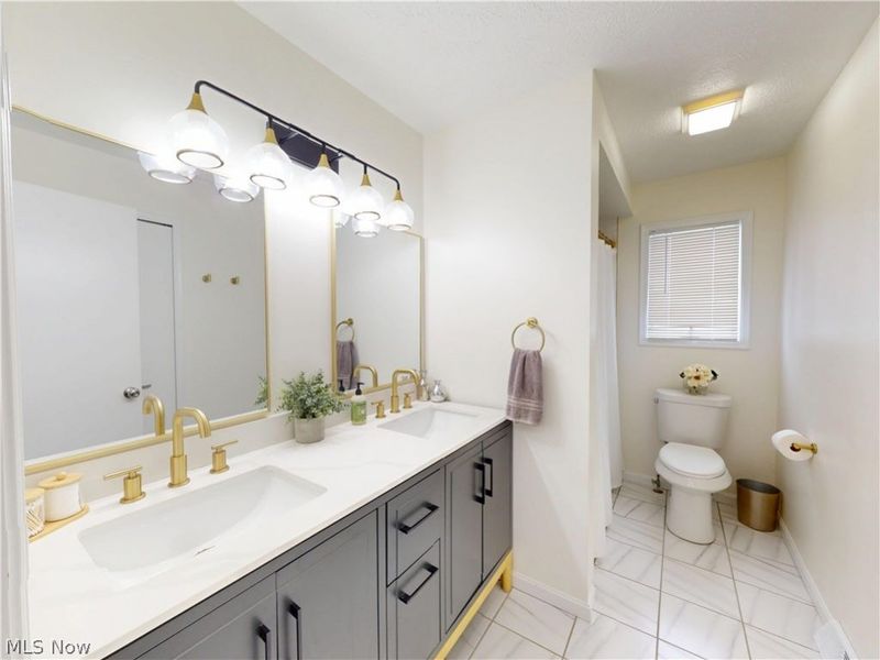 608 Dewitt Drive , Highland Heights, OH 44143 Photo 29