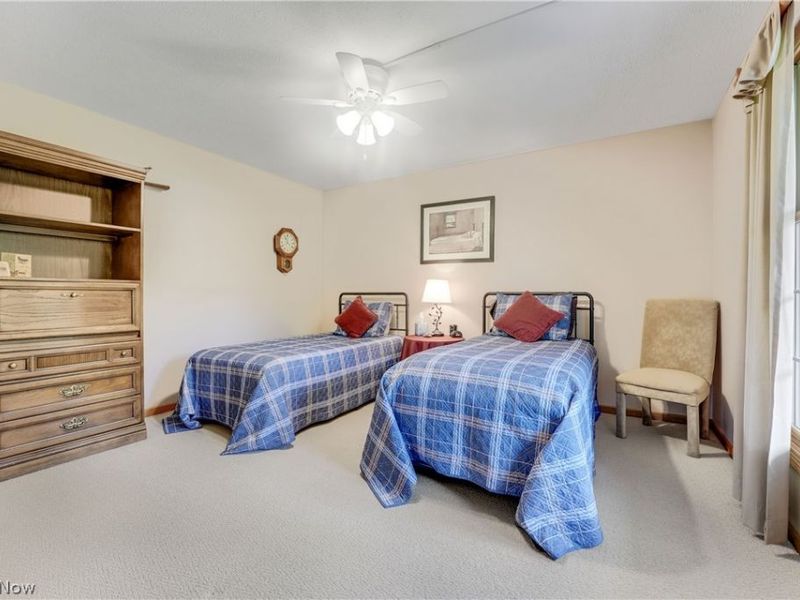 17800 Settlers Trail , Chagrin Falls, OH 44023 Photo 10