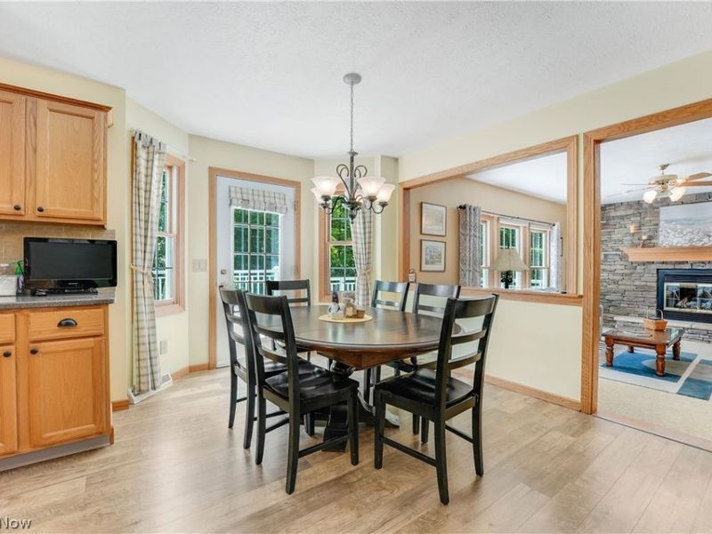 17800 Settlers Trail , Chagrin Falls, OH 44023 Photo 12