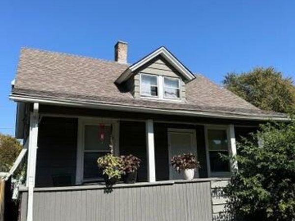 2312 1/2 W 1ST, Davenport, IA 52802