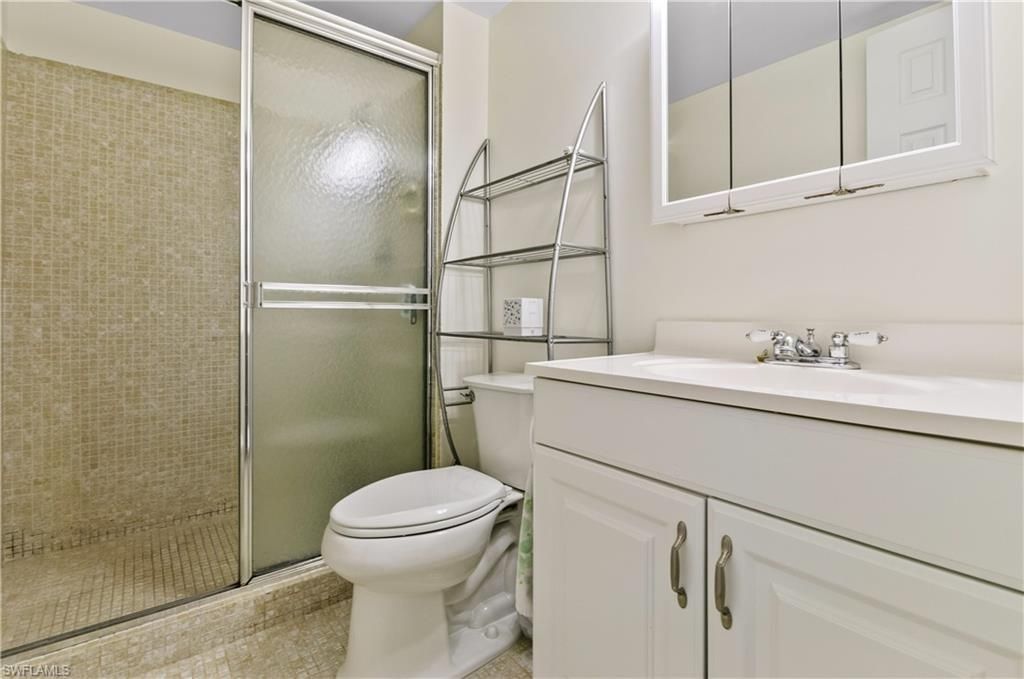 5 High Point Cir W, Unit 104, Naples, FL 34103 Photo