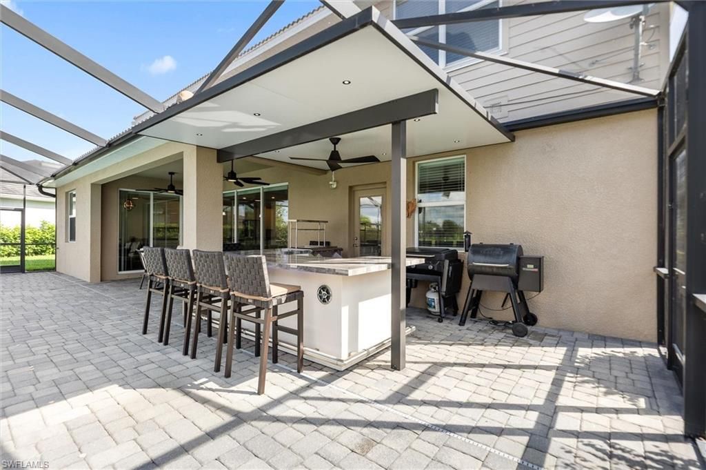 2392 Fallglo St, Naples, FL 34120 Photo