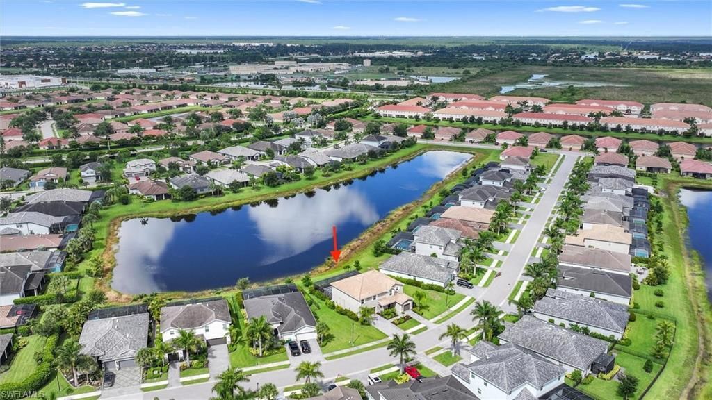 2392 Fallglo St, Naples, FL 34120 Photo