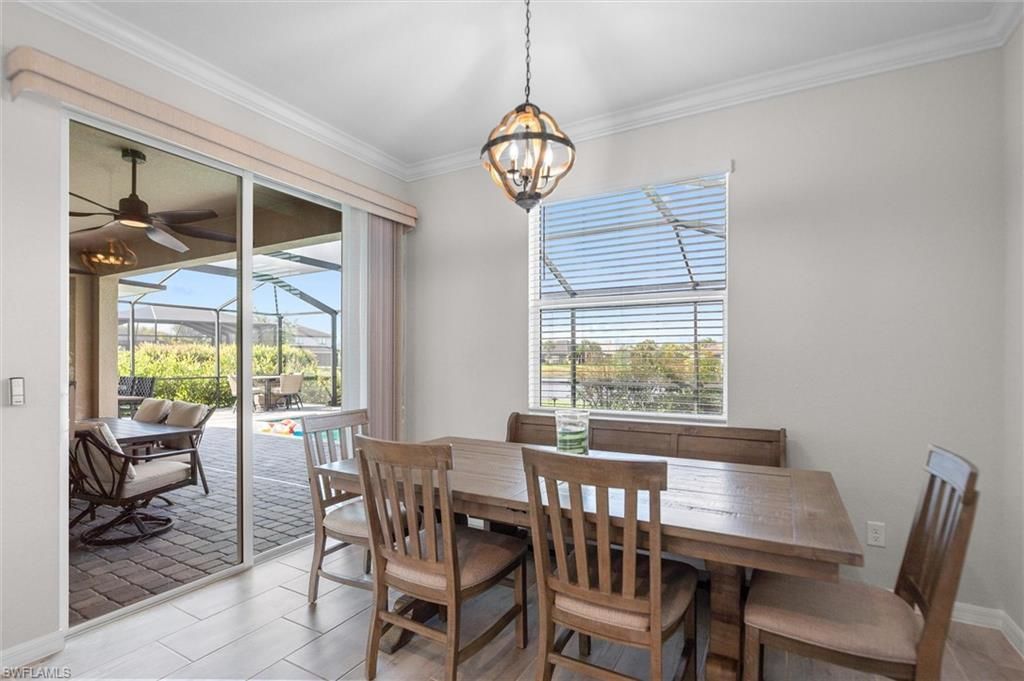 2392 Fallglo St, Naples, FL 34120 Photo