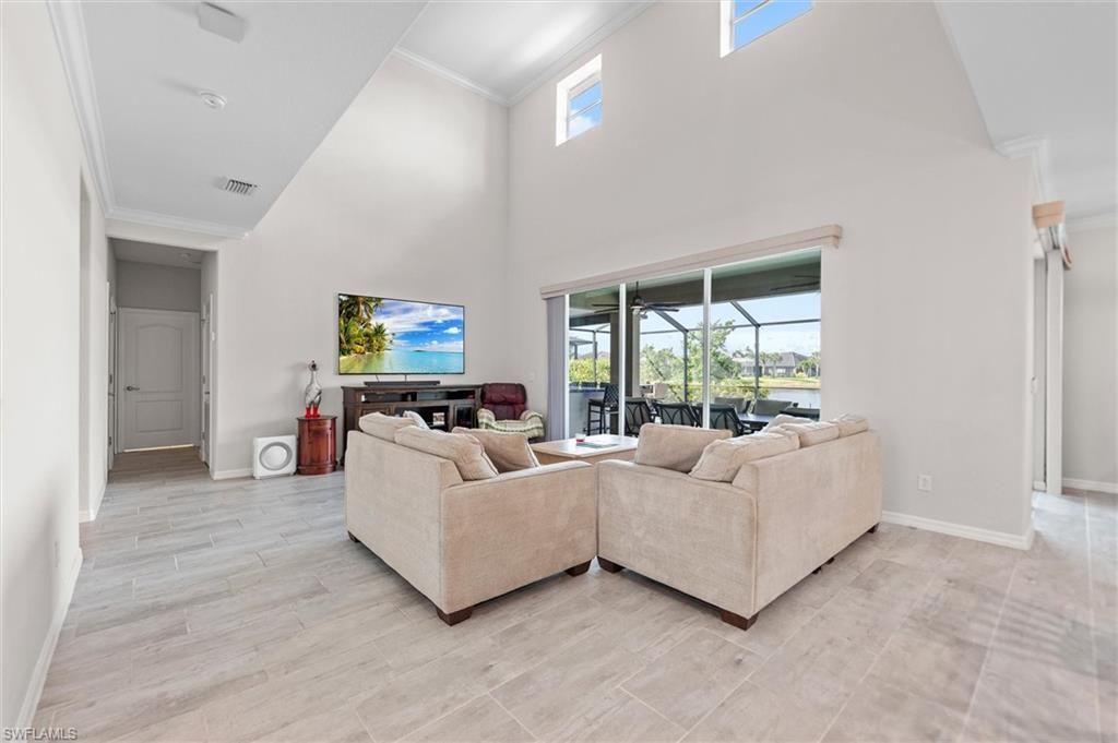 2392 Fallglo St, Naples, FL 34120 Photo