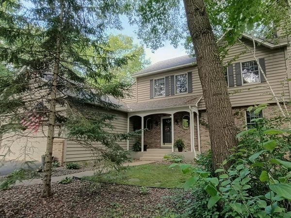 303 Hazel Street W, Stillwater, MN 55082