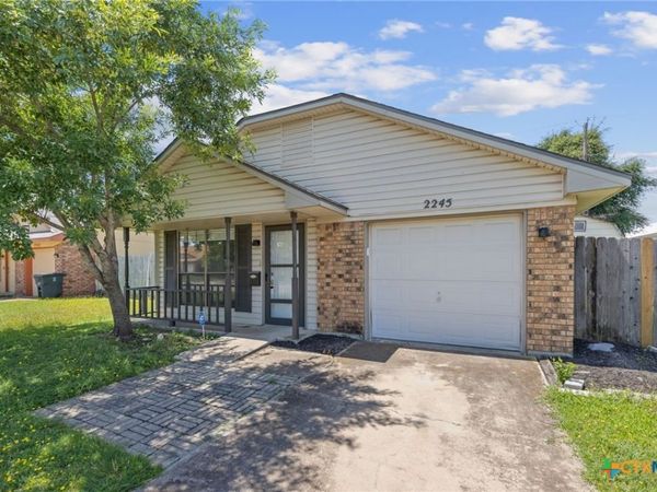 2245 Hilltop Loop , Killeen, TX 76549