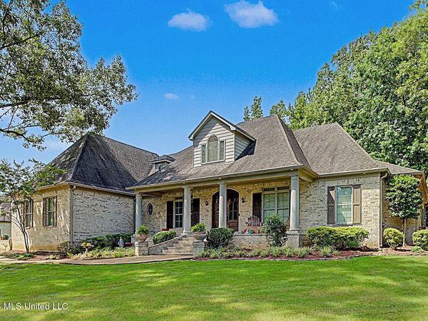 1595 Southern Ridge Trail, Olive Branch, MS 38654