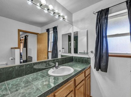 1374 Porter Drive, Minden, NV 89423 Photo