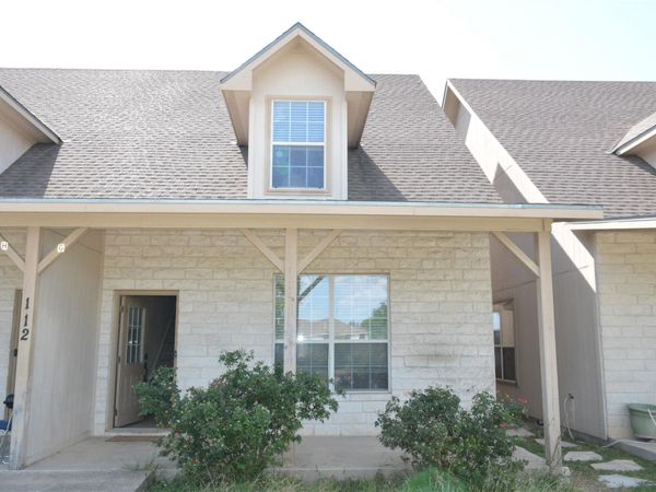 112 G SANDSTONE DR, Unit G, Jarrell, TX 76537