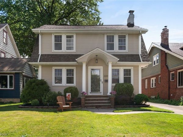 2241 Arthur Avenue , Lakewood, OH 44107
