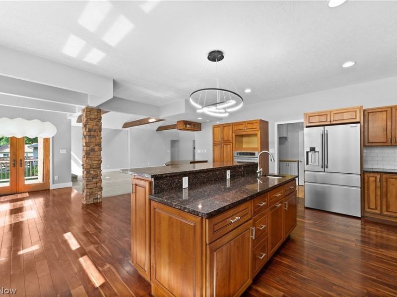 4348 Lansing Drive, North Olmsted, OH 44070 Photo 12