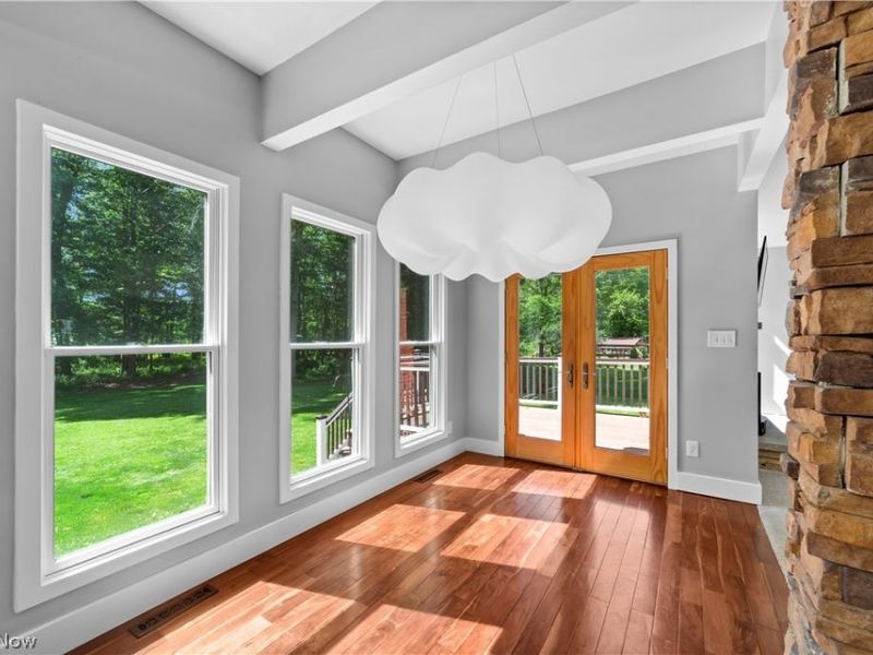 4348 Lansing Drive, North Olmsted, OH 44070 Photo 13