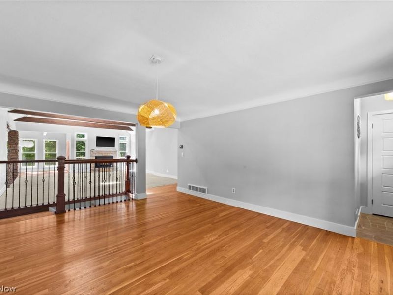 4348 Lansing Drive, North Olmsted, OH 44070 Photo 3