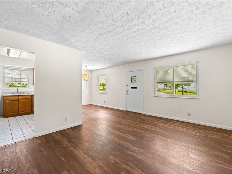 1163 Tonawanda Avenue, Akron, OH 44305 Photo 7