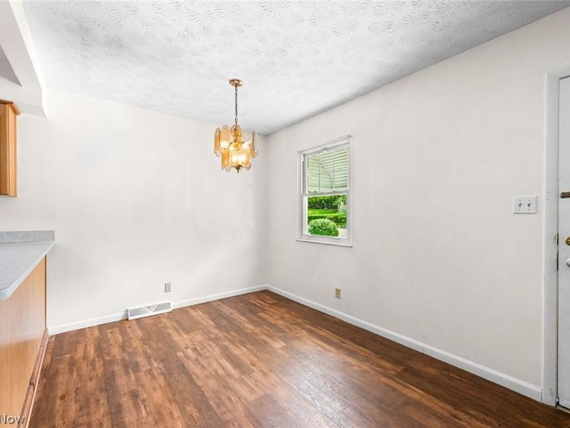1163 Tonawanda Avenue, Akron, OH 44305 Photo 9