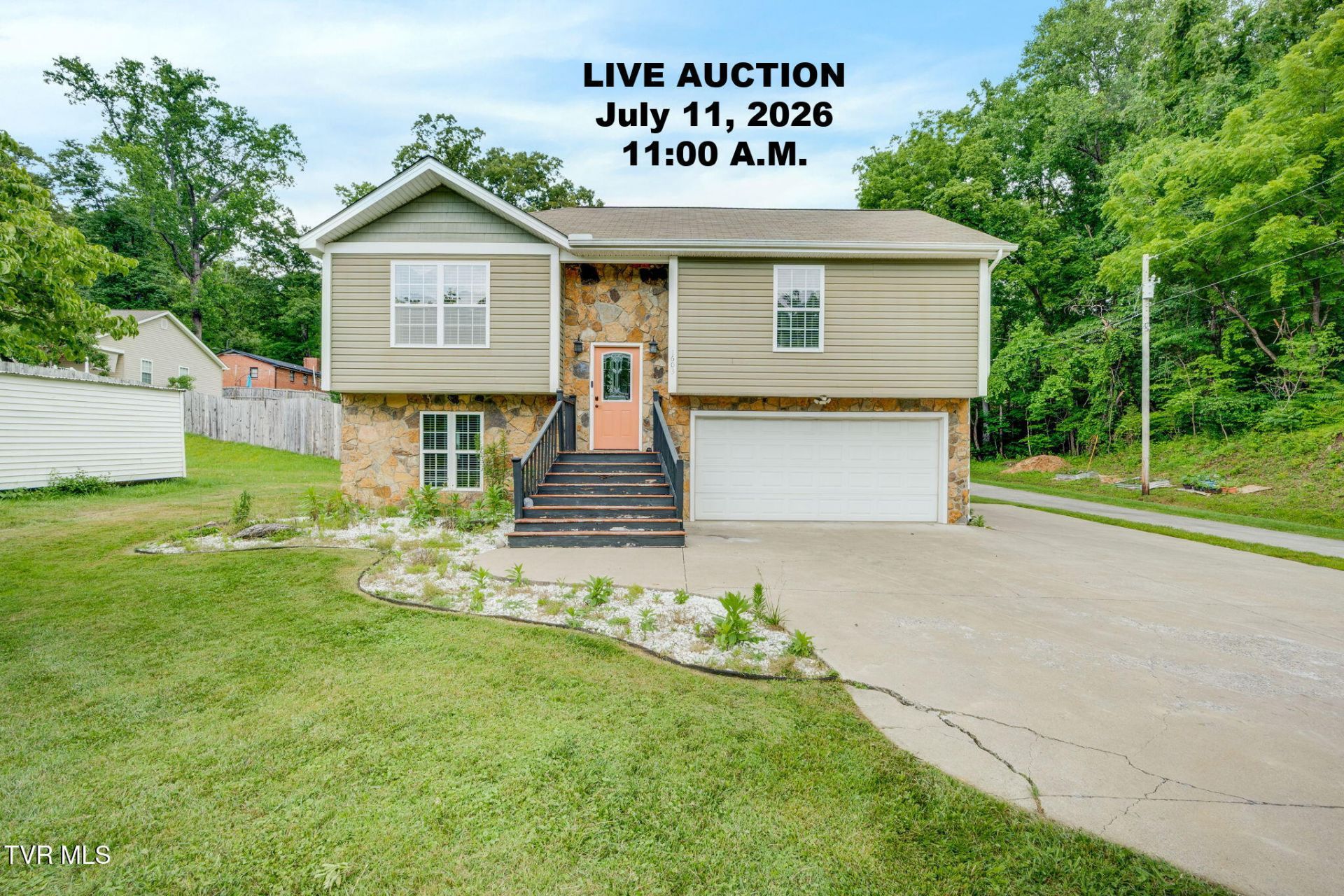1603 Lone Oak Road, Johnson City, TN 37604 Main Photo