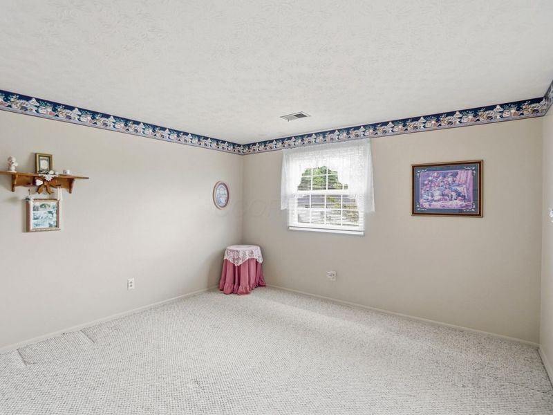 1750 Flinthill Drive , Columbus, OH 43223 Photo 19