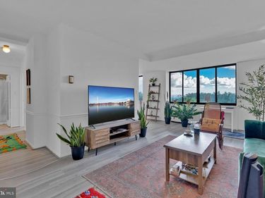 4390 LORCOM LANE, Unit 805, ARLINGTON, VA 22207