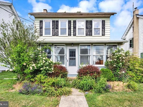 3209 MAIN STREET, MORGANTOWN, PA 19543
