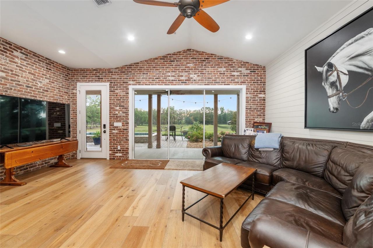 11140 NW 160th Avenue, Morriston, FL 32668 Photo