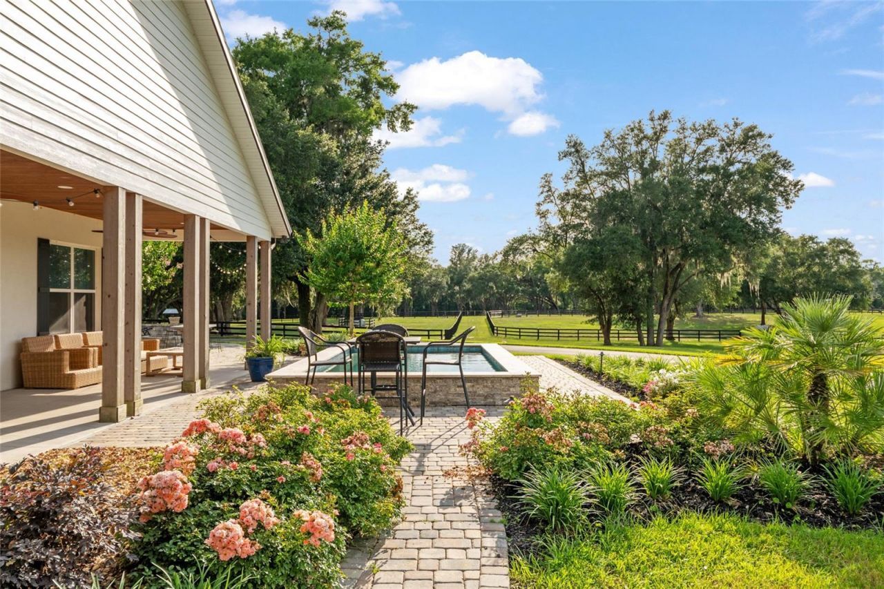 11140 NW 160th Avenue, Morriston, FL 32668 Photo