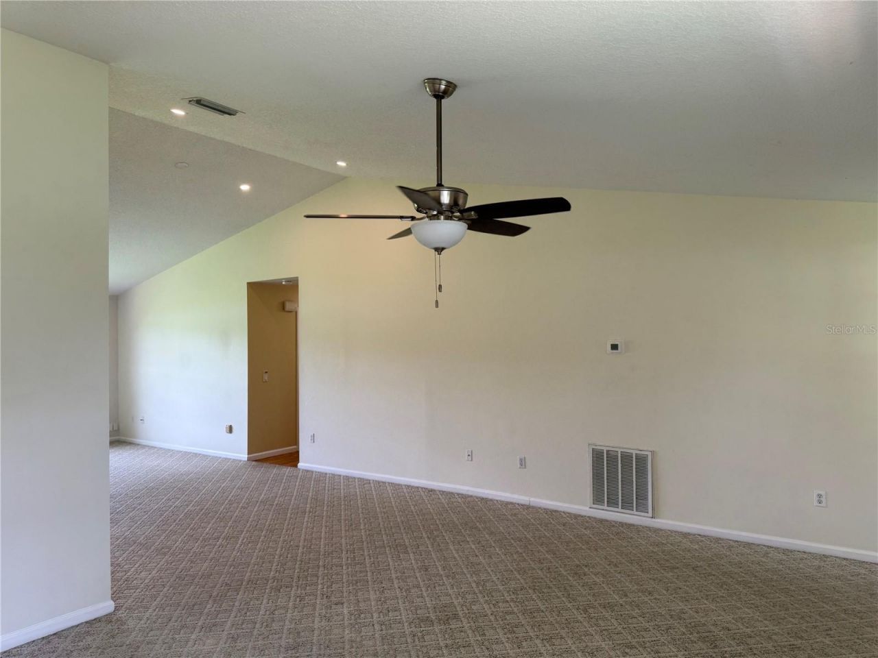 5 Hickory Loop, Ocala, FL 34472 Photo