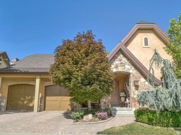 8283 S BAVARIAN CT E, Cottonwood Heights, UT 84093
