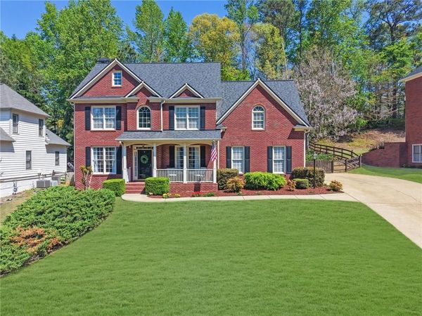 5406 Hunting Pine Drive , Powder Springs, GA 30127