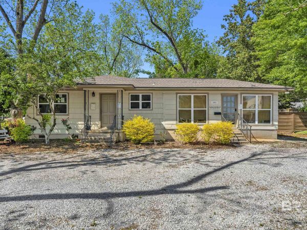 1001 Randall Avenue, Daphne, AL 36526