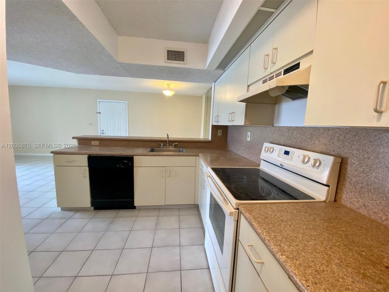 8600 SW 212th St , Unit 208, Cutler Bay, FL 33189 Photo