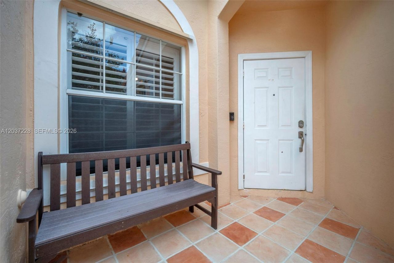 467 SW 191st Terrace, Pembroke Pines, FL 33029 Photo