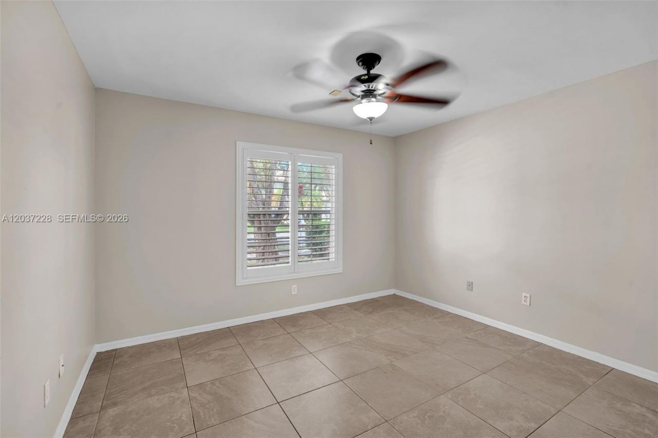 467 SW 191st Terrace, Pembroke Pines, FL 33029 Photo