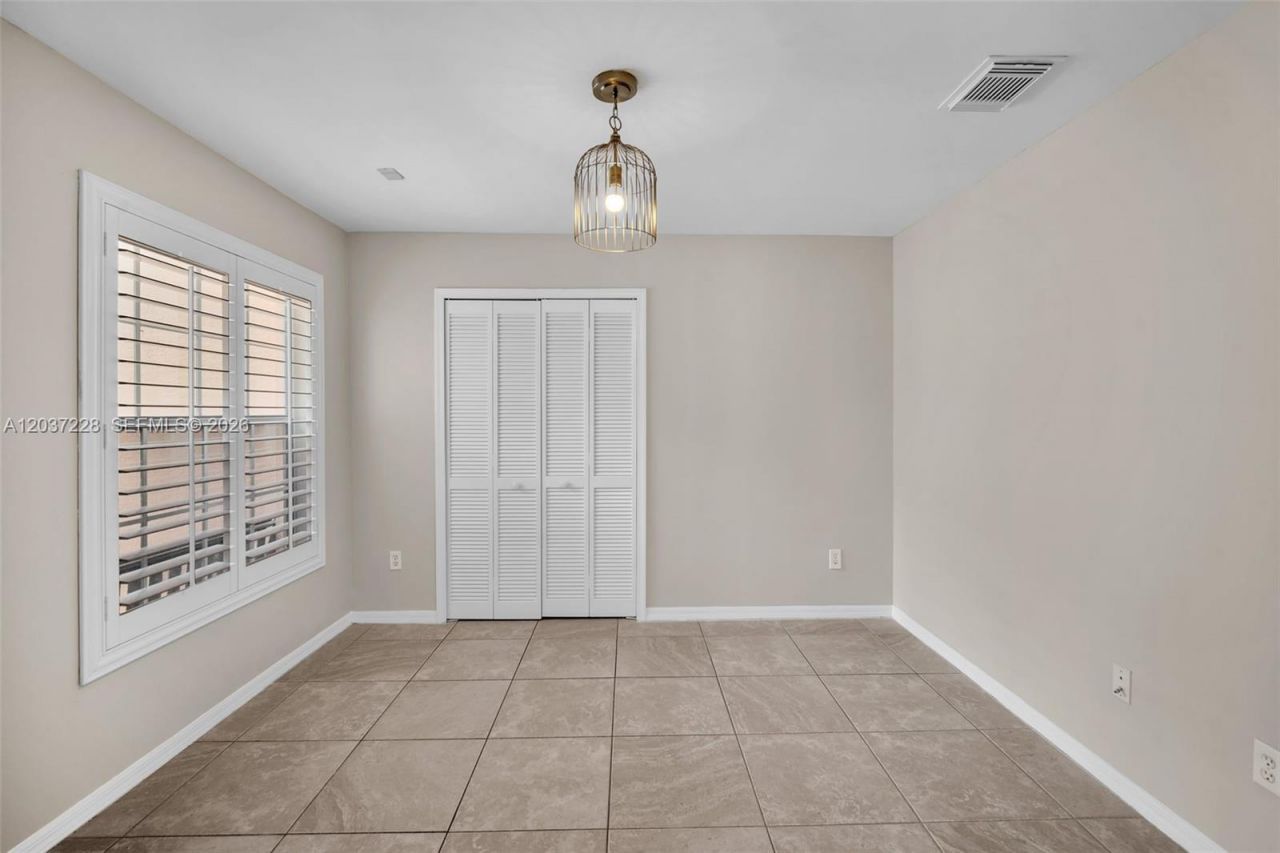 467 SW 191st Terrace, Pembroke Pines, FL 33029 Photo