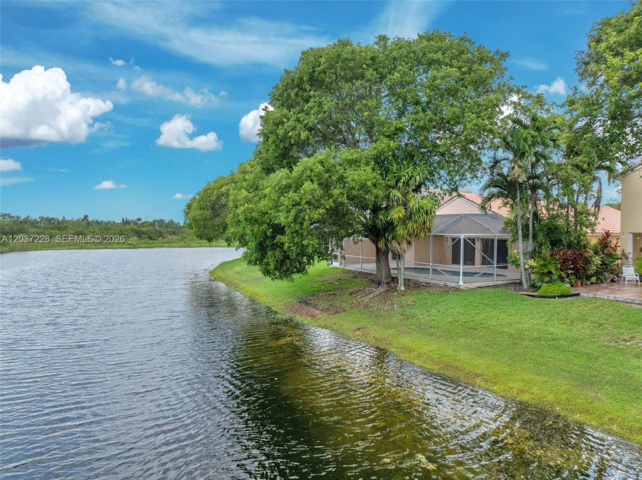 467 SW 191st Terrace, Pembroke Pines, FL 33029 Photo