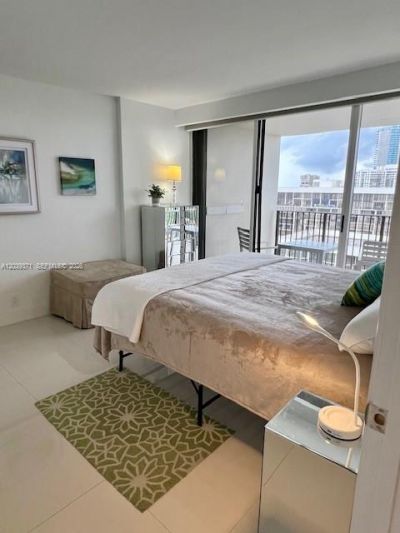 1901 Brickell Av , Unit B2405, Miami, FL 33129 Photo