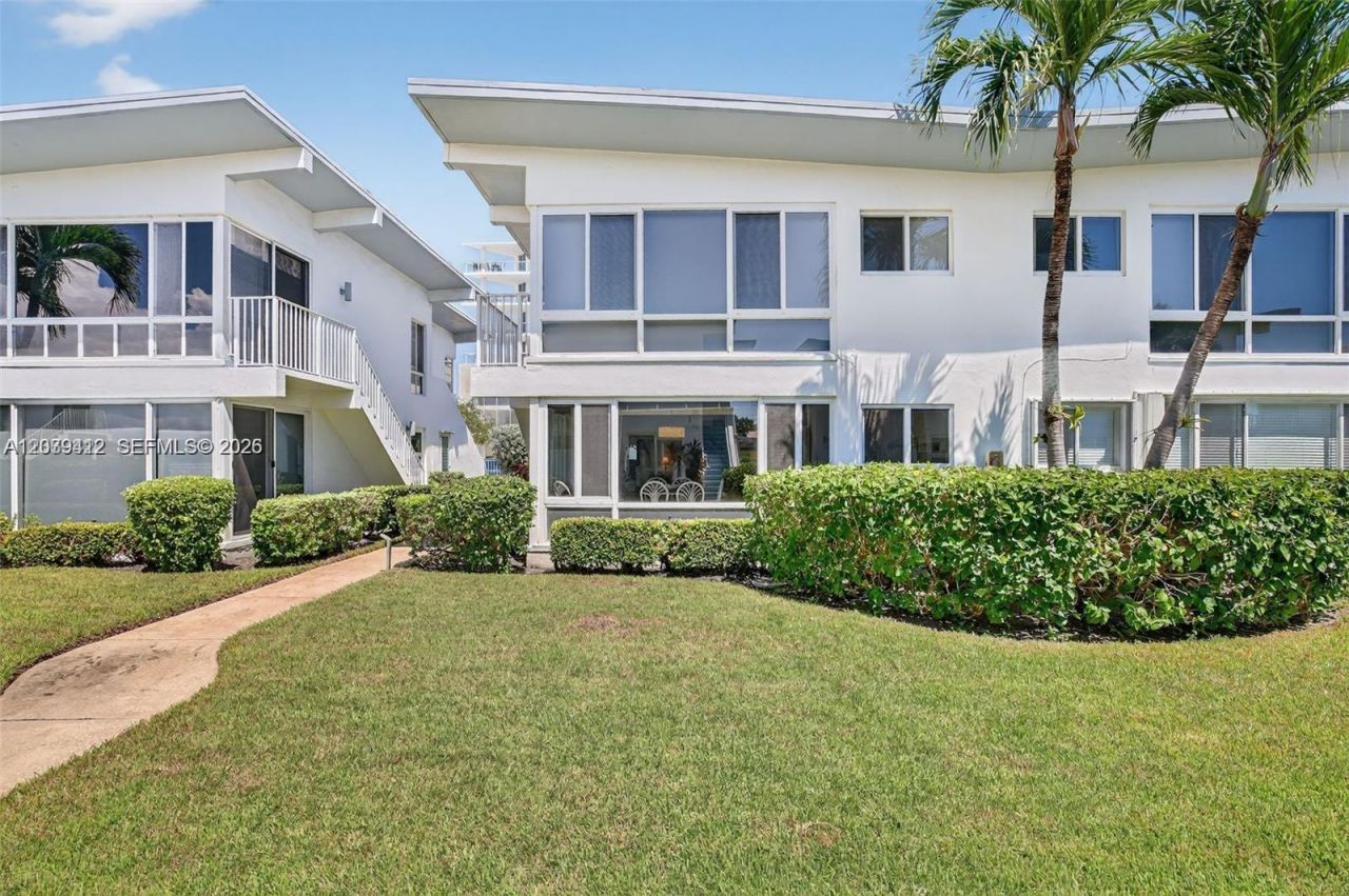 425 Bayshore Dr , Unit d-3, Fort Lauderdale, FL 33304 Photo
