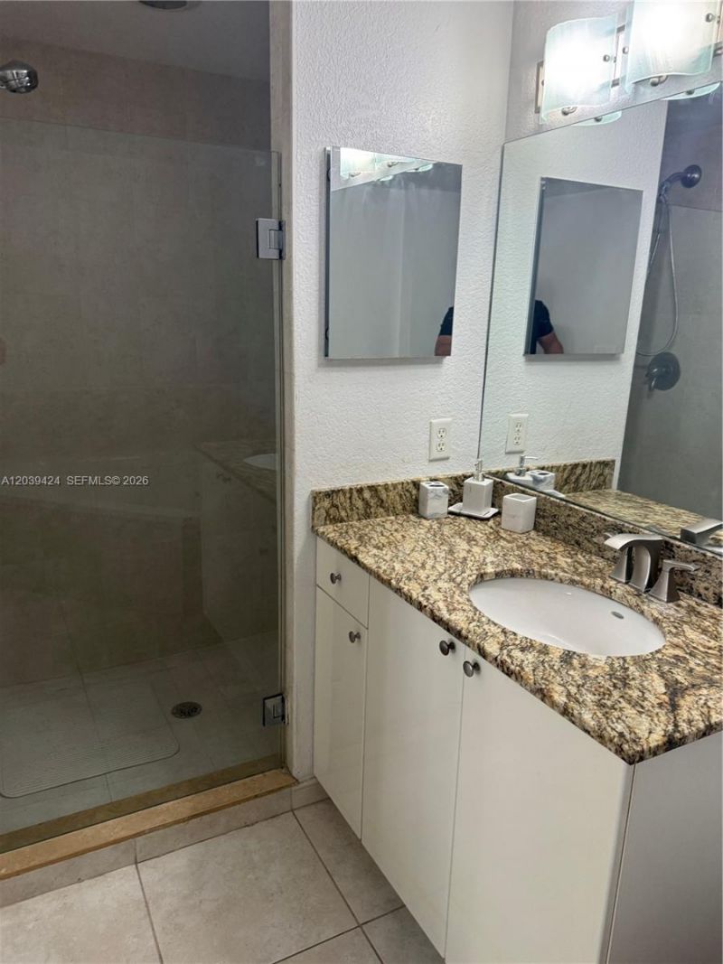 1830 Radius Dr, Unit 203, Hollywood, FL 33020 Photo