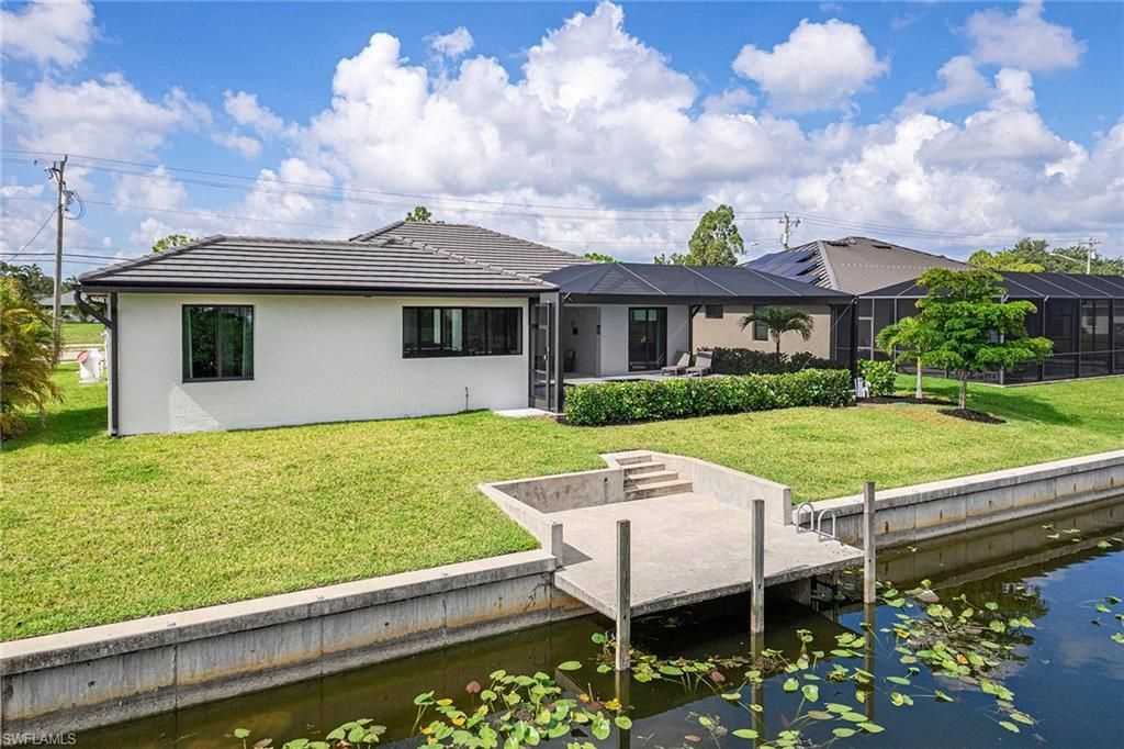 231 Gleason Pkwy, Cape Coral, FL 33914 Photo
