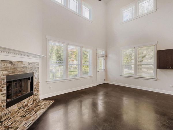 2930 Grand Oaks LOOP, Unit 2101, Cedar Park, TX 78613