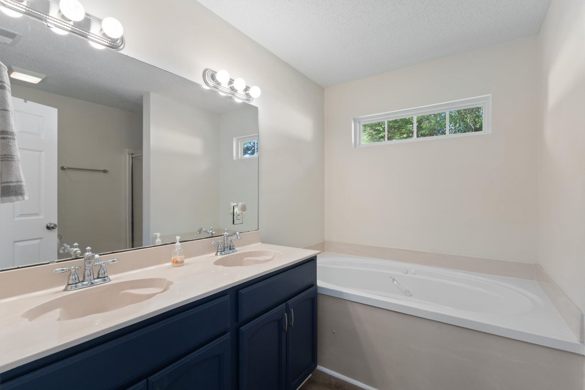 113 Coral Crest Dr.  Photo 26